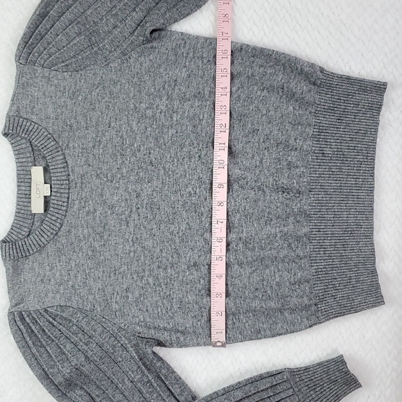 Loft Pleated Puff Sleeve Gray Sweater Size Small - Picture 6 of 16
